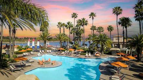 Accommodation - The San Diego Mission Bay Resort - Pool view - Mission Bay